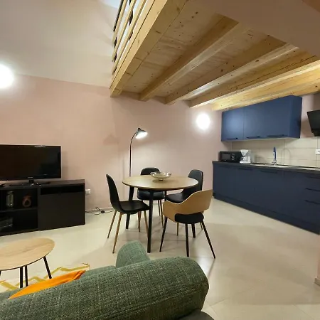 Stella Marina Deluxe Apartamento Poreč